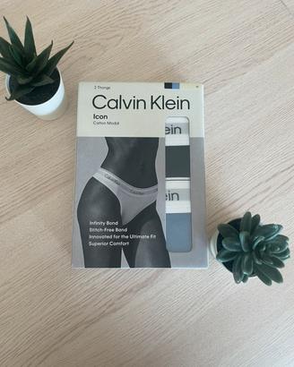 Set 2 perizomi Calvin Klein