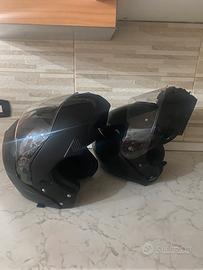 Coppia di caschi modulari