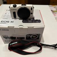 Canon eos M e accessori