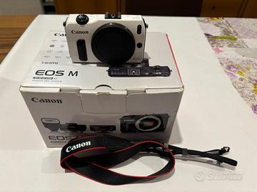 Canon eos M e accessori