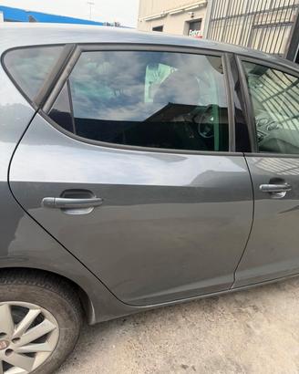 Porta posteriore destra Seat Ibiza anno 2013 model