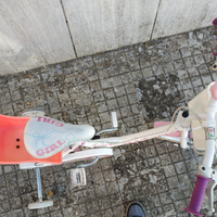 Bici bimba tre/sei anni e casco