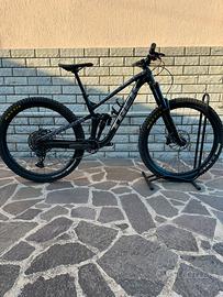 Trek Slash 8