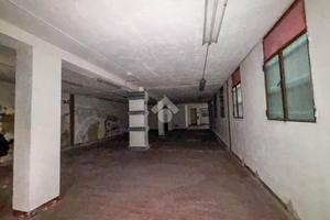 MAGAZZINO A MERATE