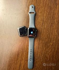 Apple Watch con schermo rotto (2 pezzi)