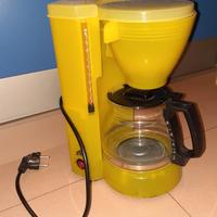 Macchina per te/tisane e caffè americano