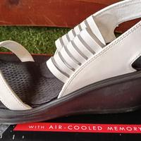 Scarpe da donna SKECHERS, nr.39.