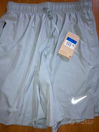 Pantaloncini nike sportivi