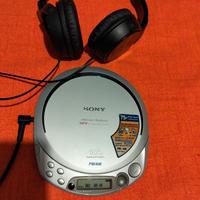 lettore CD MP3 radio FM walkman Sony con cuffie