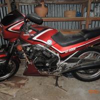 Honda VF 400 - 1983