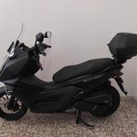 Kymco Skytown 125 Nero Opaco