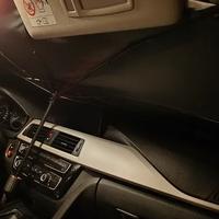 Ombrello parasole per auto nuovo