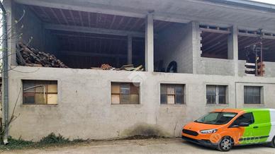 MAGAZZINO A COSTA MASNAGA