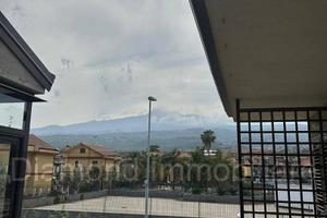 Bivani con garage a Mascali