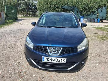  quasquai perfetta targa Polonia 1 anno assicurato