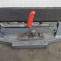 Tagliapiastrelle manuale