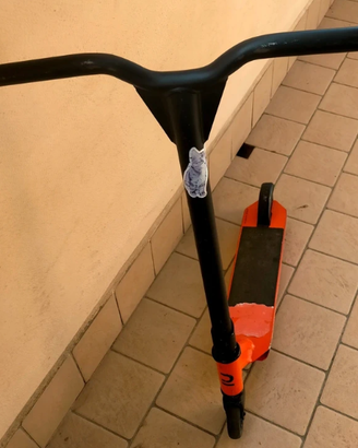 Monopattino freestyle MF 100 rosso