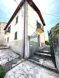 Villa di 95 m² con 4 locali a Petrella Salto