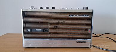 RADIO E MANGIANASTRI GRUNDIG