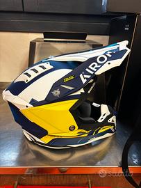 Casco NUOVO Airoh Aviator 3