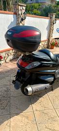 moto Majestic 400
