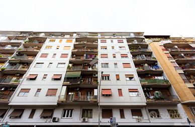 4 LOCALI A ROMA