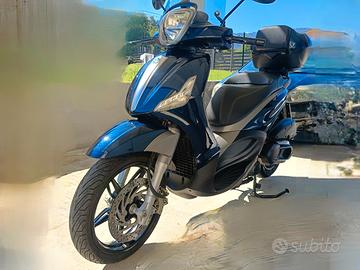 Piaggio Beverly 350