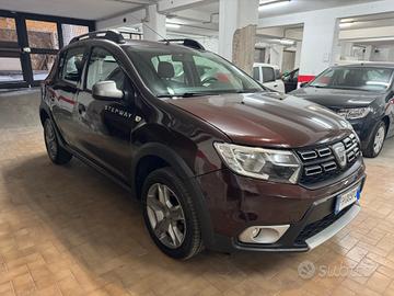 DACIA SANDERO STEPWAY 1.5 dCi – UNICO PROPRIETARIO