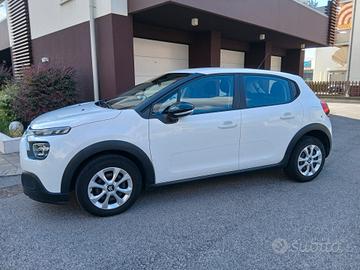 Citroen C3 PureTech 83 S&S Shine tua a € 169 mese