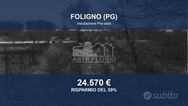 Immobile in asta di 1230 m² a Foligno