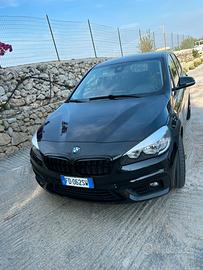 Bmw x2 active tour 218d advantage