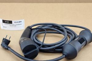 Caricatore auto elettrica ( volvo)