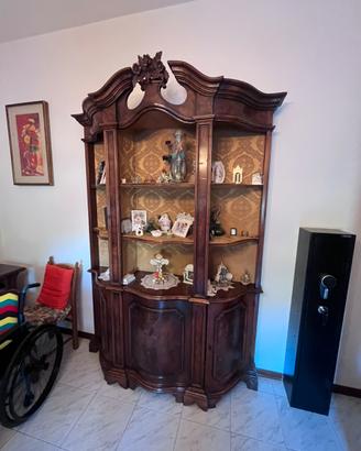 Mobile Vetrina / Libreria Classica Sagomata