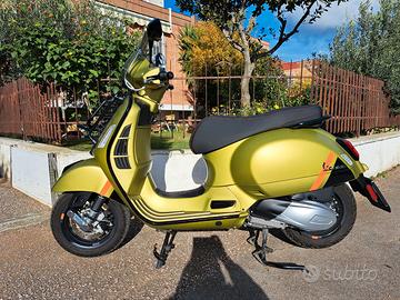 Piaggio Vespa 300 GTS hpe - 2022