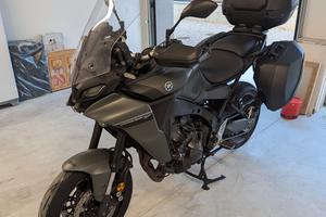 Yamaha tracer 9
