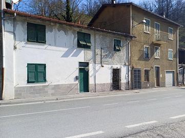 5 LOCALI A RONCO SCRIVIA