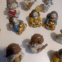 lotto 17 angioletti in resina cm 6