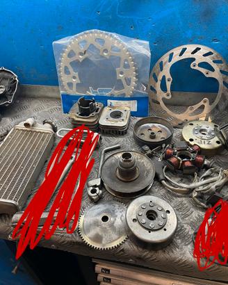 Ricambi vari scooter e moto cross