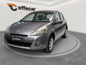 RENAULT Clio 1.2 16V 5 porte Luxe