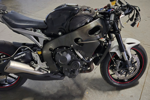 Honda cbr 1000rr 2012 hrc fiblade