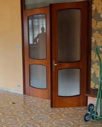Porte interne in legno.