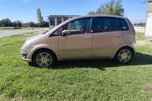 Lancia Musa 1,4 benzina GPL allestimento PLATINUM 