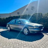Jaguar X-Type 3.0 v6 TARGA ORO ASI