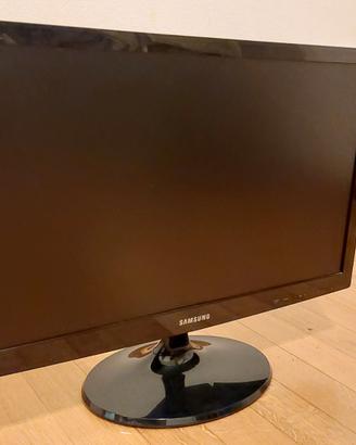 TV Samsung LT24B300 24 Pollici Full HD LED DVB-T