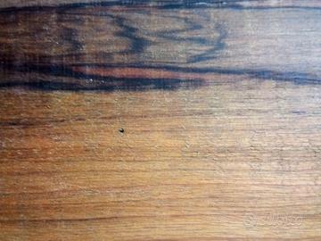 tavolo in legno massello o piano cucina 