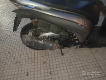 Honda SH 350