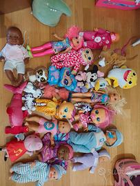 lotto bambole e pupazzi.