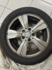 Cerchi in lega Mercedes 16” con gomme 195/55 R16