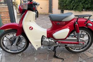 Honda  super cube