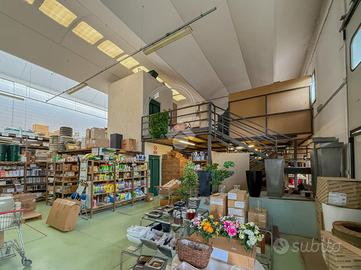 CAPANNONE A PADERNO D'ADDA